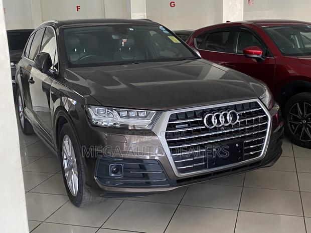 Audi Q7 2018 Brown