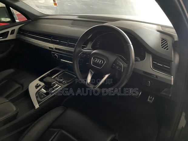 Audi Q7 2018 Brown