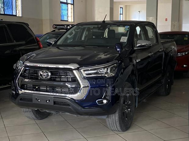 Toyota Harrier 2020 Black