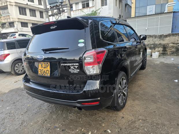 Subaru Forester 2017 Black