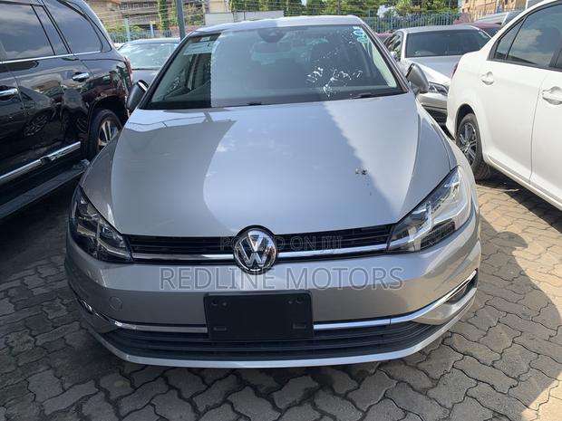 Volkswagen Golf TSI S FWD 2018 Silver