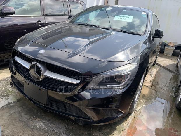 Mercedes-Benz CLA-Class CLA 180 Wagon 2017 Black
