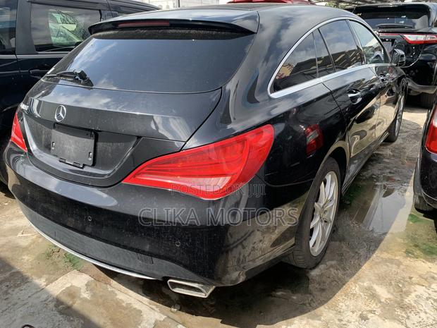 Mercedes-Benz CLA-Class CLA 180 Wagon 2017 Black