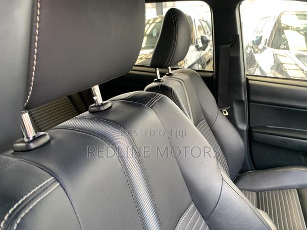 Toyota Corolla Fielder 1.5 Petrol AWD 2018 Pearl