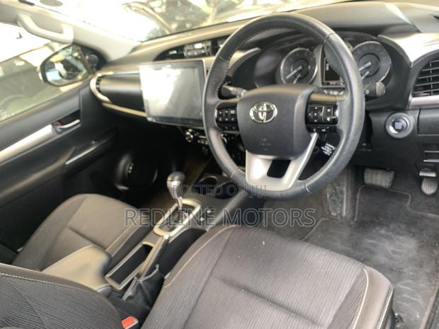 Toyota Hilux Revo Single Cab Deisel 2.4 RWD 2018 Ivory