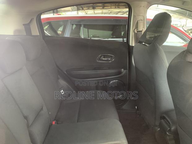 Honda Vezel 1.5 4WD 2018 Gray