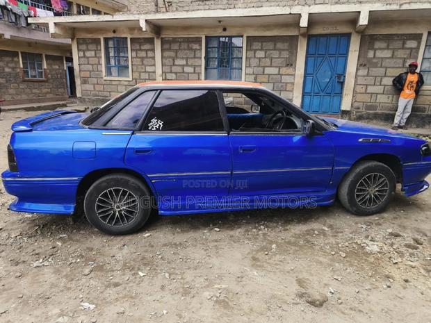 Subaru Legacy 1995 Blue