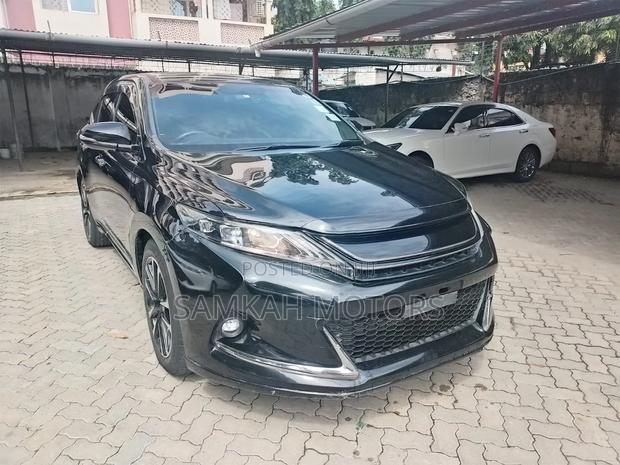 Toyota Harrier 2017 Black