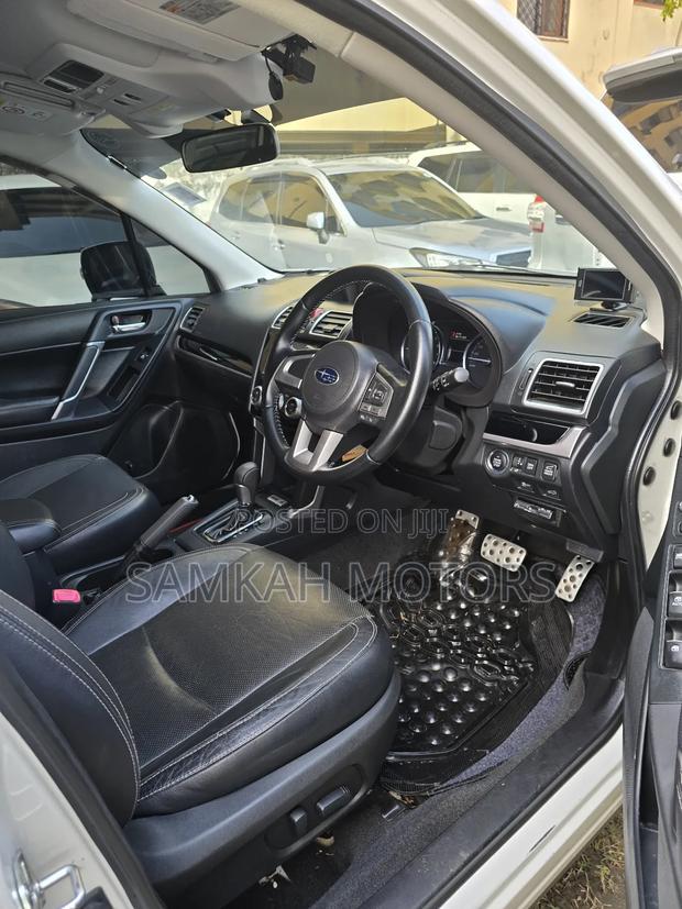 Subaru Forester 2017 White