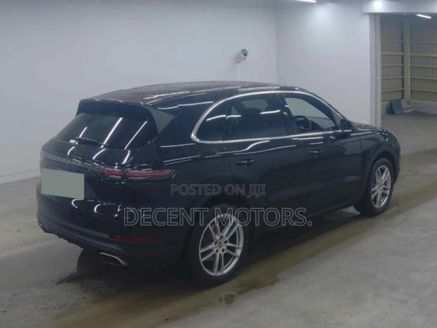 Porsche Cayenne Base AWD 2018 Black