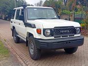 New Toyota Land Cruiser 2024 White for sale
