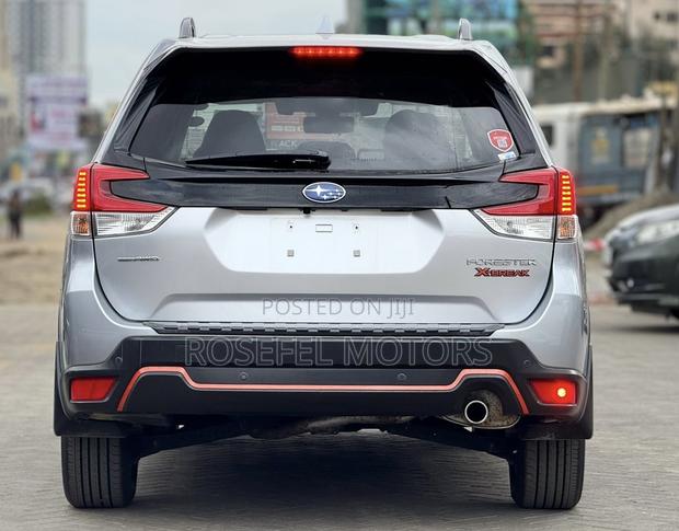 Subaru Forester 2018 Silver