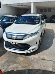Toyota Harrier 2.0 Turbo 2019 White for sale
