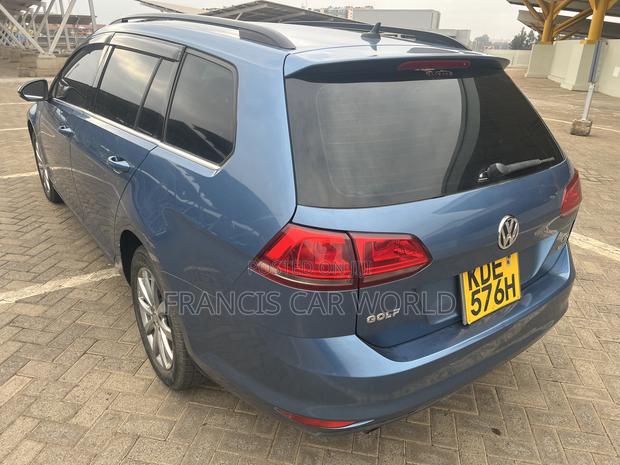 Volkswagen Golf Variant 2014 Blue