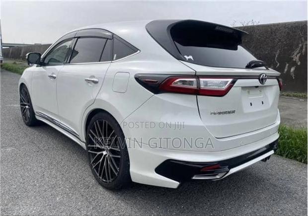 Toyota Harrier 2019 White