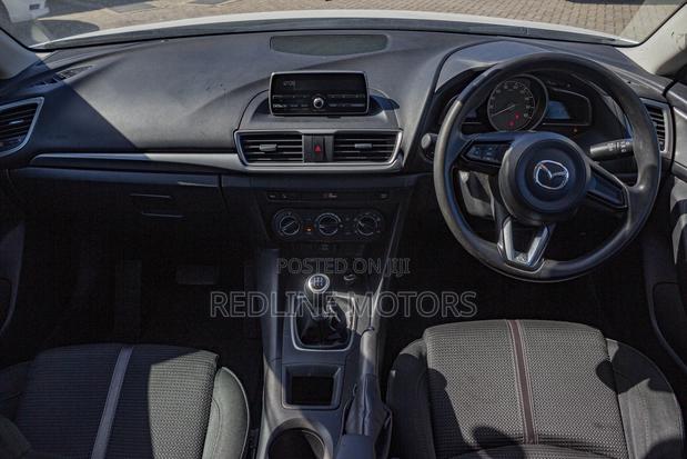 Mazda Axela 2018 White