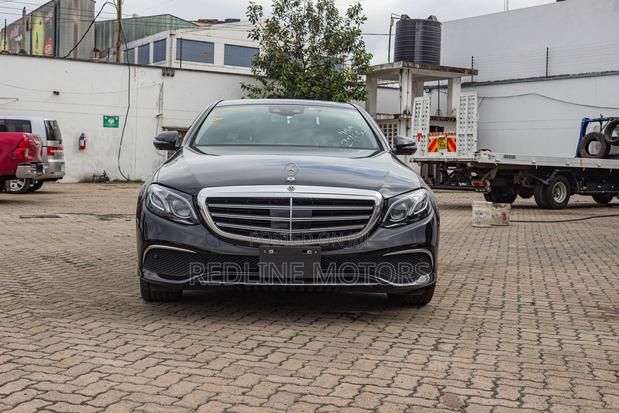 Mercedes-Benz E400 2018 Black