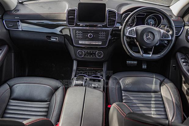 Mercedes-Benz GLE-Class GLE 350d 4MATIC 2018 White