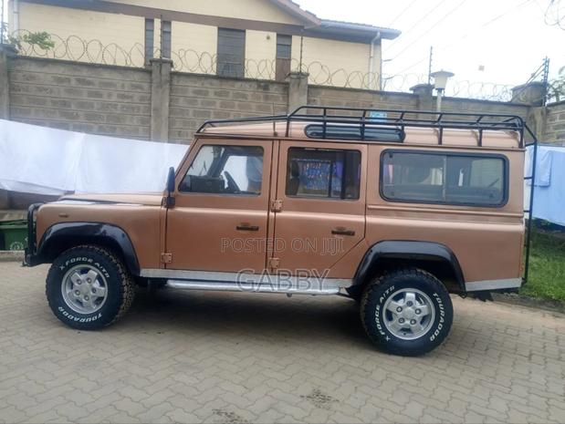 Land Rover Defender 2005 Brown
