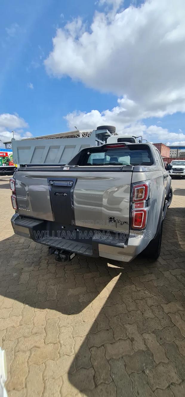New Isuzu D-MAX 2025