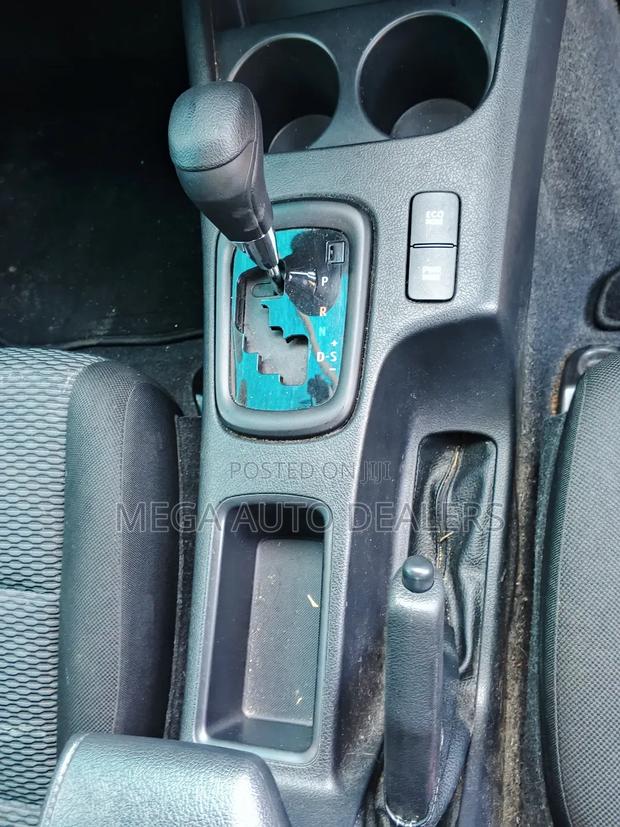 Toyota Hilux SR+ 4x4 2018 Black