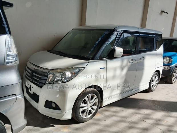 Suzuki Solio 2018 White