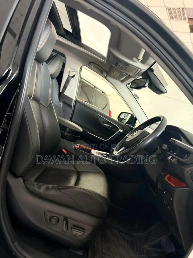 Toyota RAV4 Adventure 2019 Black