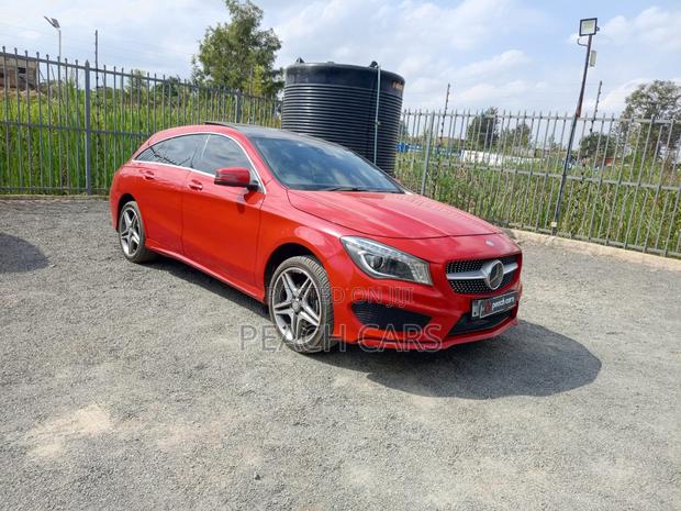 Mercedes-Benz A-Class 2016 Red