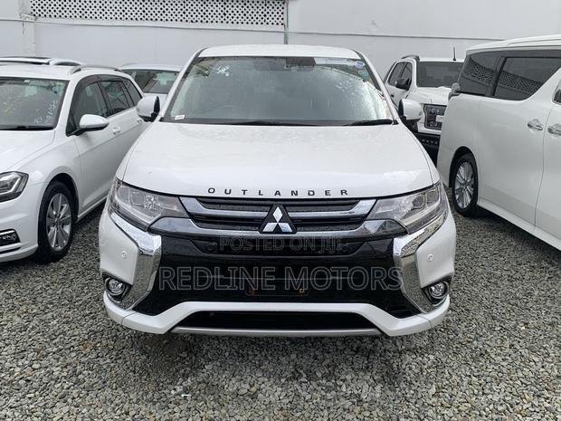 Mitsubishi Outlander 2.0 PHEV AWD 2018 White