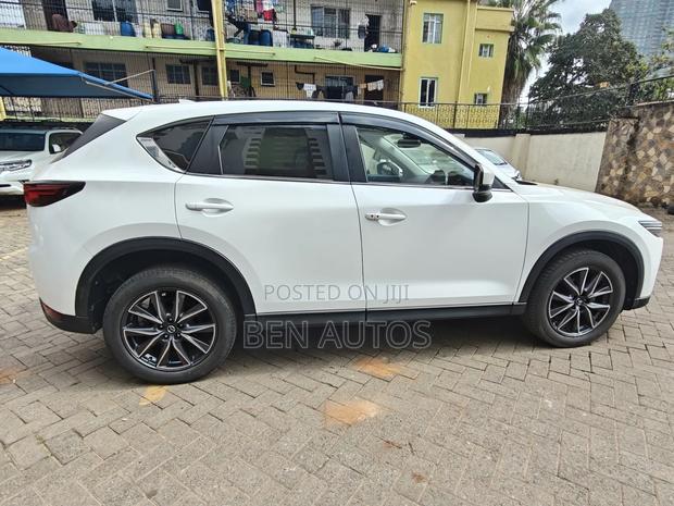 Mazda CX-5 2.2 Diesel FWD 2017 White