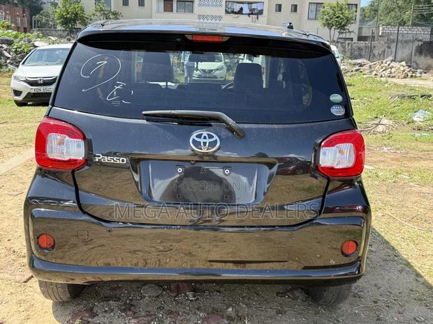 Toyota Passo 1.0 FWD 2019 Black
