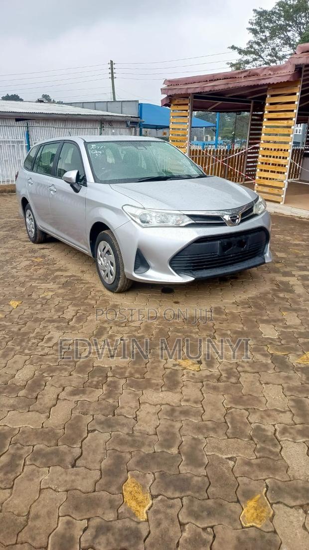 Toyota Corolla Fielder 1.5 Petrol FWD 2018 Silver