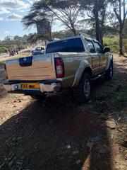 1999 Nissan Navara Gold: Reliable and Powerful Pickup for sale