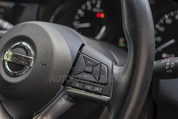 Nissan X-Trail 2018 Silver
