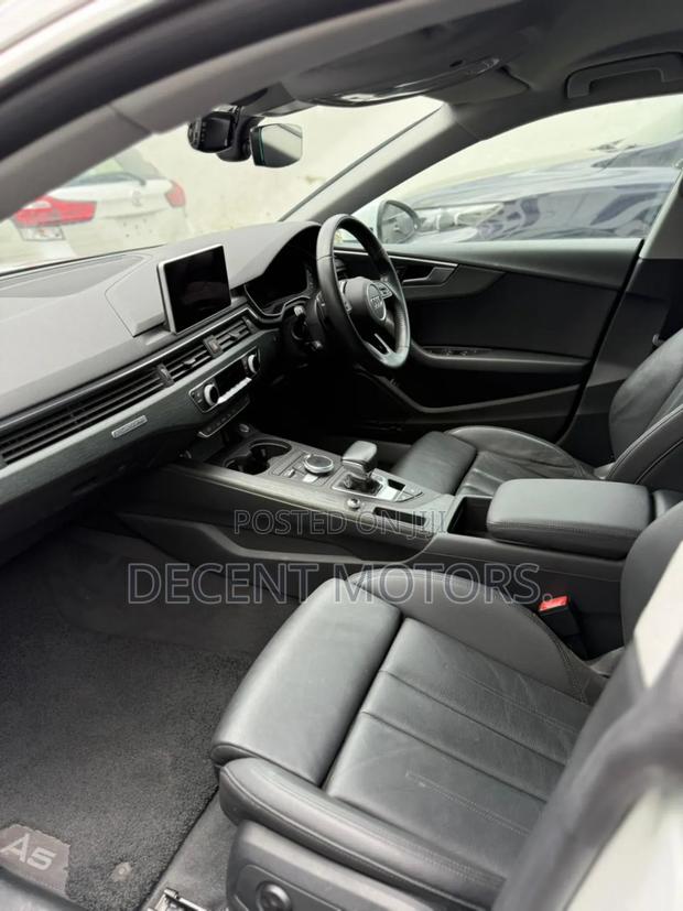 Audi A5 2.0T Premium AWD quattro Sportback 2018 White