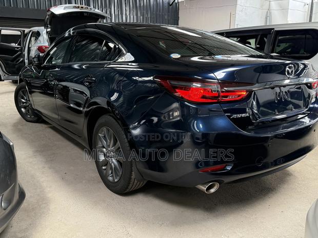 Mazda Atenza 2018 Blue