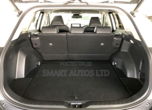 Toyota RAV4 2022 White