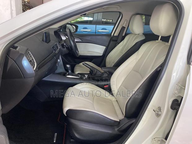 Mazda Axela 2018 White