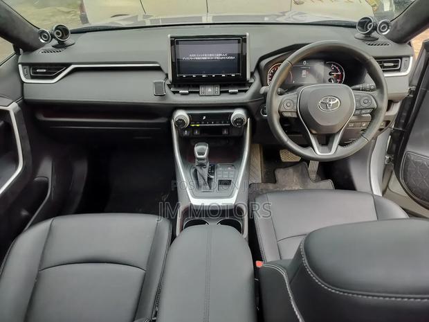 Toyota RAV4 2019 Silver