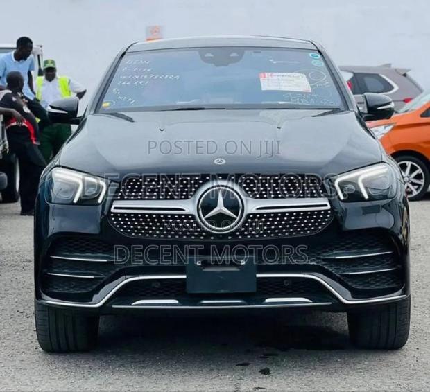 Mercedes-Benz GLE-Class GLE 400d 4MATIC 2022 Black
