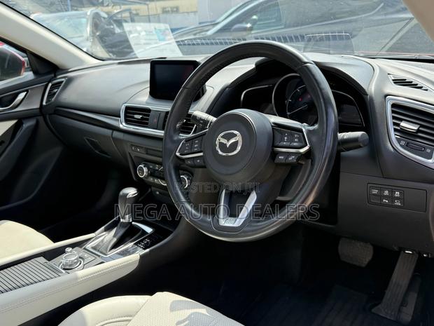 Mazda Axela 2018 Burgundy