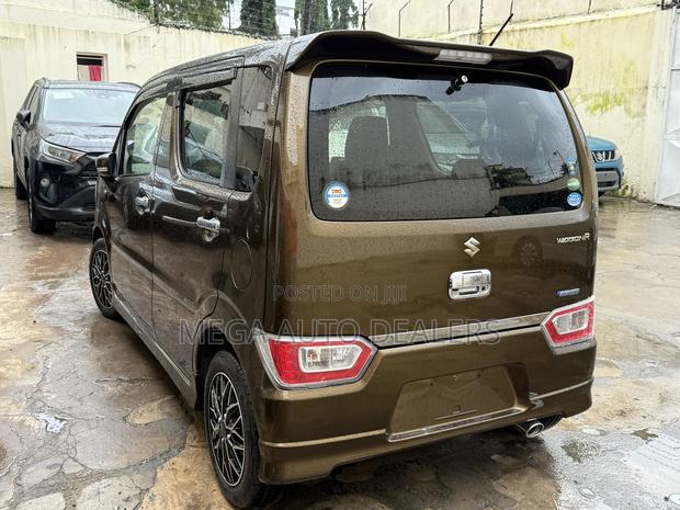 Suzuki Wagon R 660 Hybrid FWD 2018 Brown