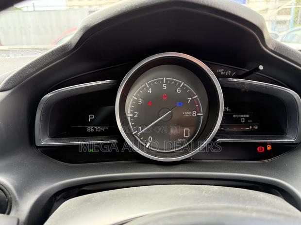 Mazda Axela 2018 Brown