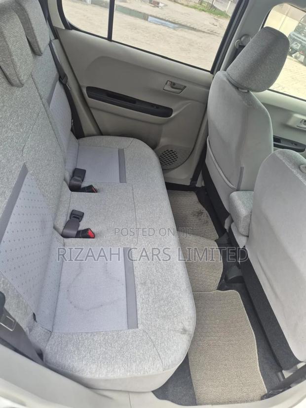Toyota Passo 2018 White