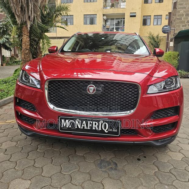Jaguar F-Pace 20d Prestige AWD 2019 Red