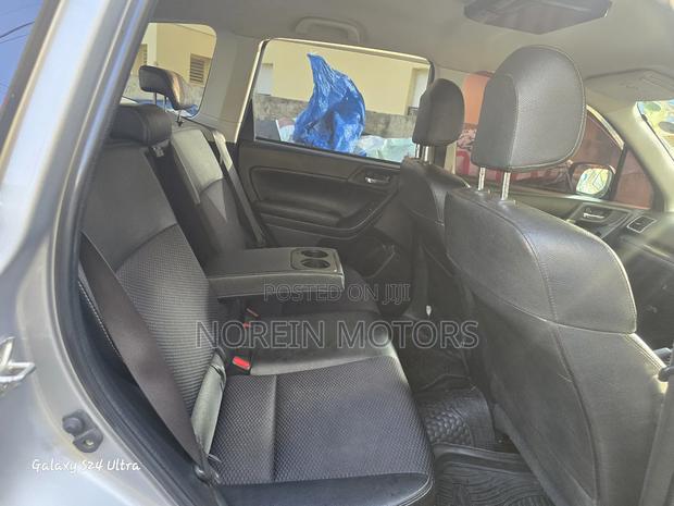 Subaru Forester 2015 Gray