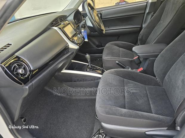 Toyota Axio 2017 White