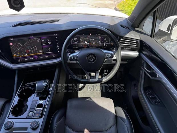 Volkswagen Touareg 2020 White