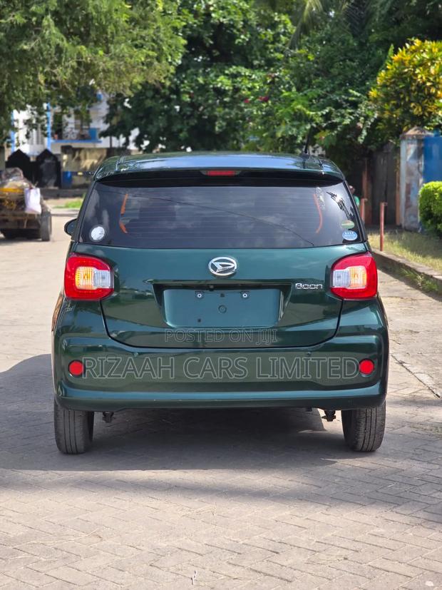 Daihatsu Boon 2018 Green