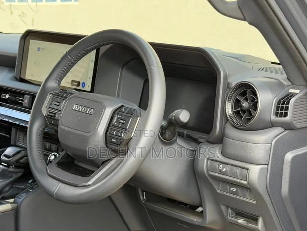 Toyota Land Cruiser Prado 2.8 2024 Gray